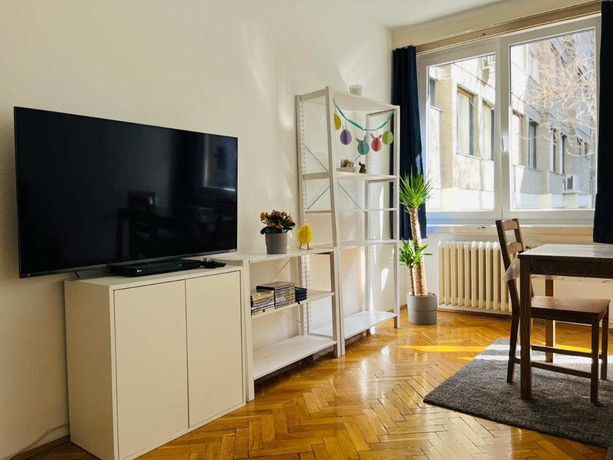 Bauhaus Flat In Amazing Location Apartman Budapest Kültér fotó